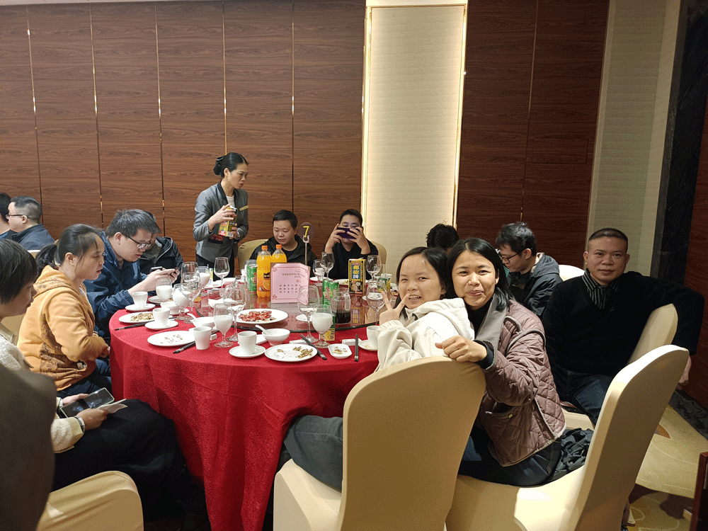 新程啟航，逸云天2025新年聯(lián)歡盛典圓滿結(jié)束